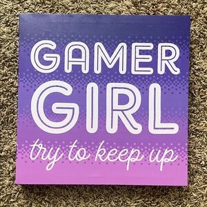 Gamer Girl Wall Decor